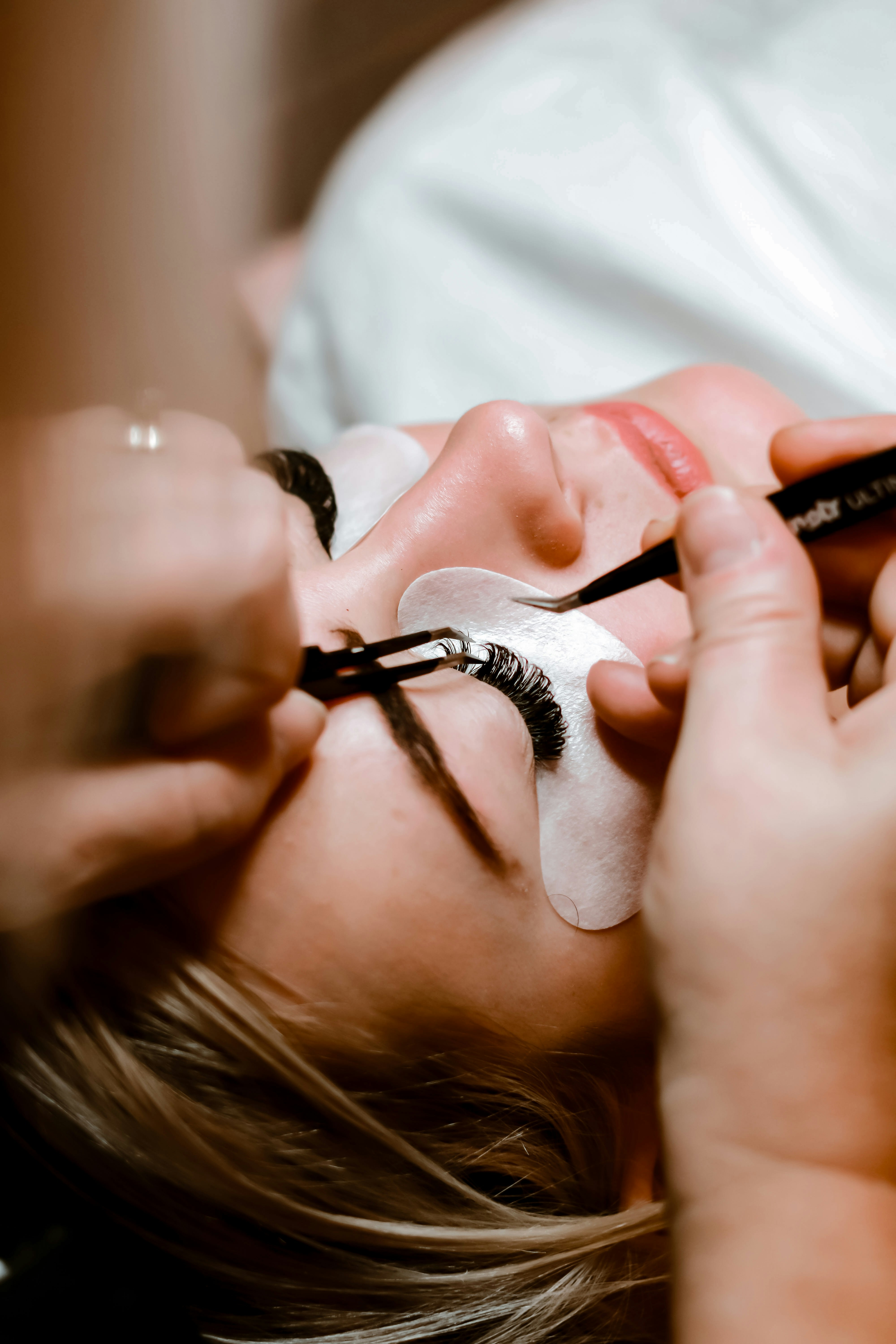Eyelash Extension Service